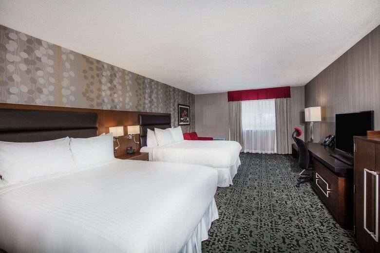 Hotel Ramada By Wyndham Jacksons Point