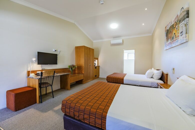 Motel Roma Explorers Inn
