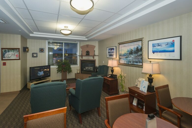 Hotel Lakeview Inns & Suites - Whitecourt