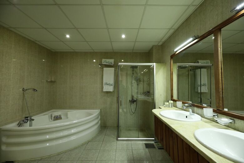 Pineland Hotel And Health Resort