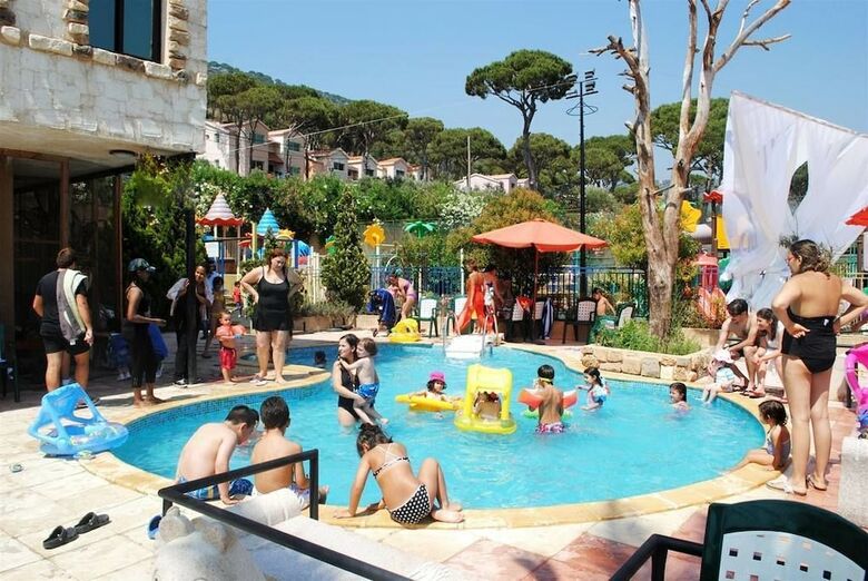 Pineland Hotel And Health Resort