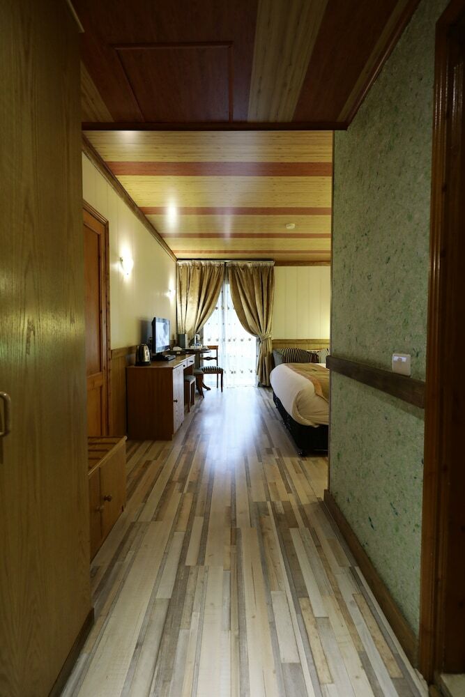 Pineland Hotel And Health Resort