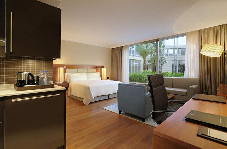 Hotel Hilton Bangalore Embassy Golflinks