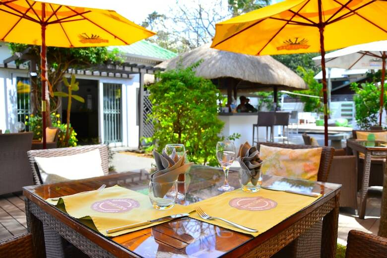 Bed & Breakfast Esprit Libre Restaurant And Guest House