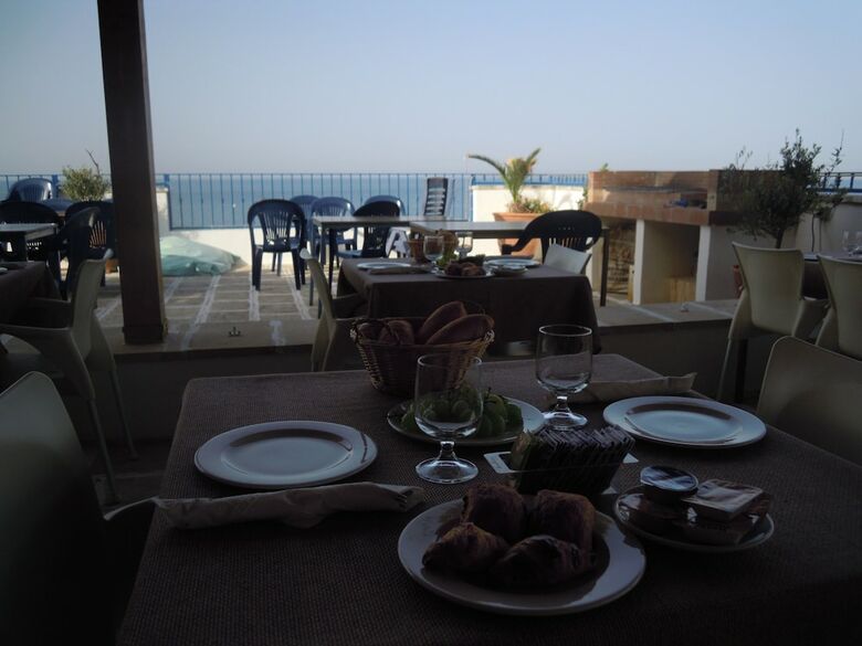 Vistamare Bed And Breakfast