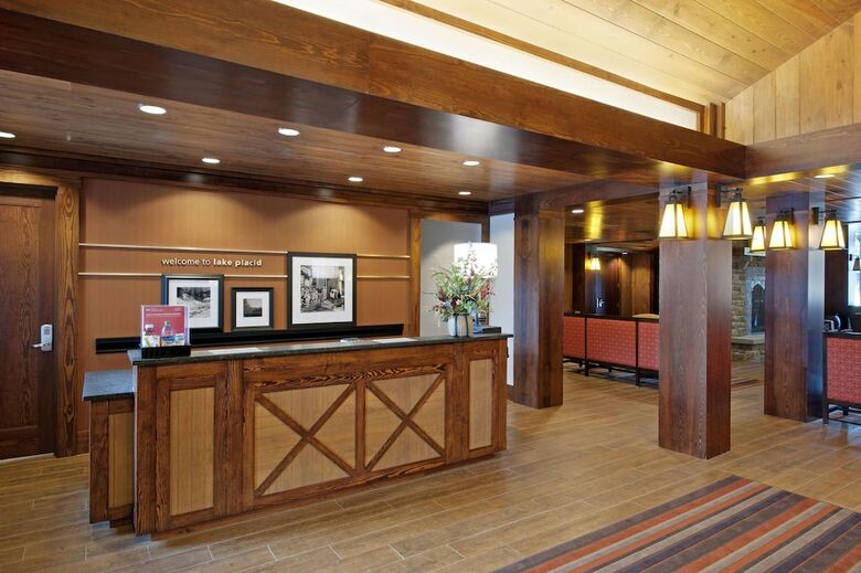Hotel Hampton Inn & Suites Lake Placid, Ny