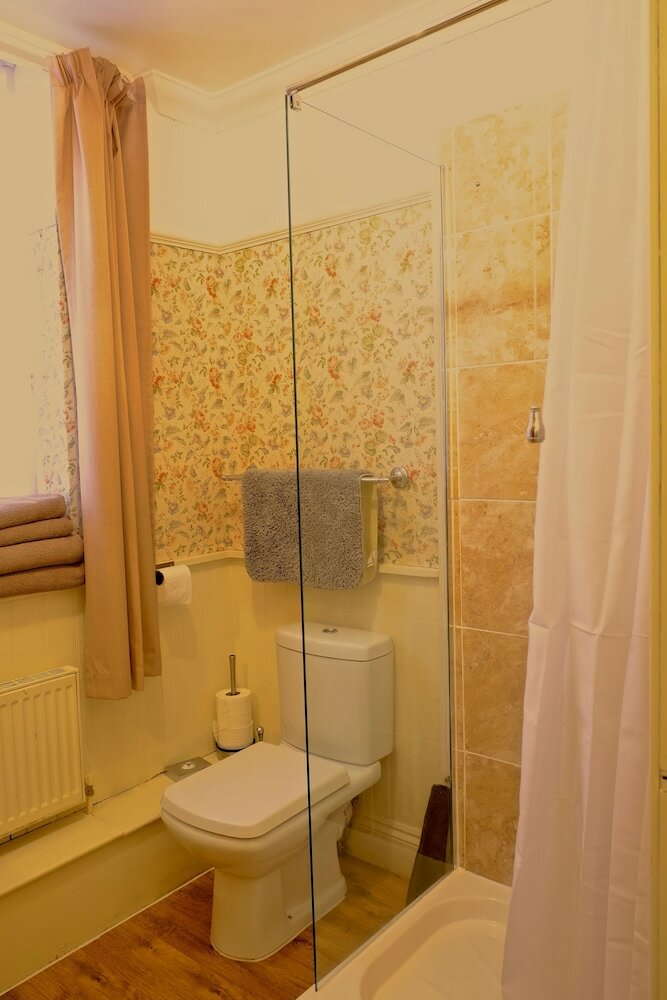 Hotel Acorn Guest House