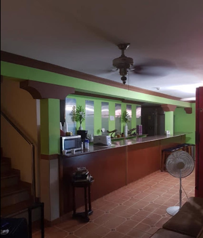 Hostal Express Inn Panama International Airport Hostel