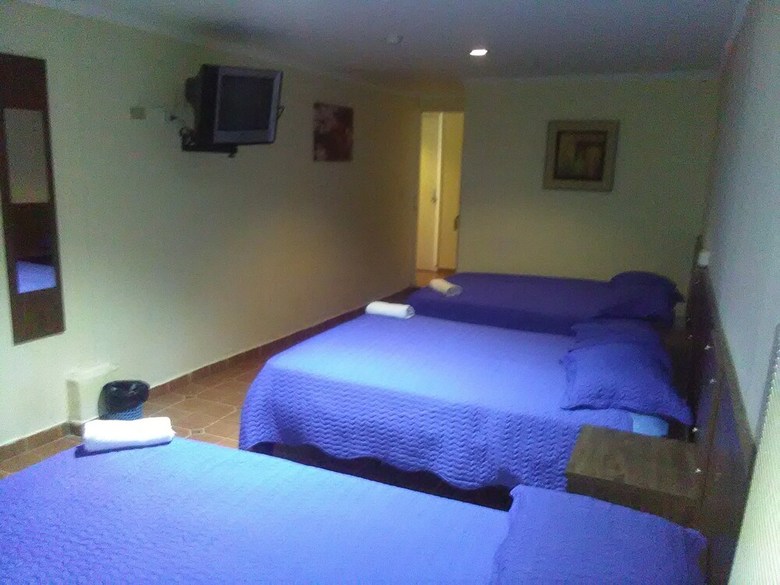 Hostal Express Inn Panama International Airport Hostel