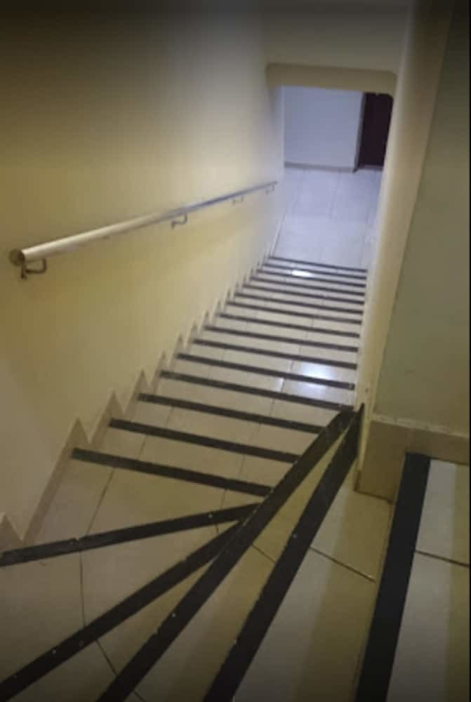 Hostal Express Inn Panama International Airport Hostel