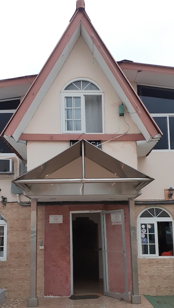 Hostal Express Inn Panama International Airport Hostel