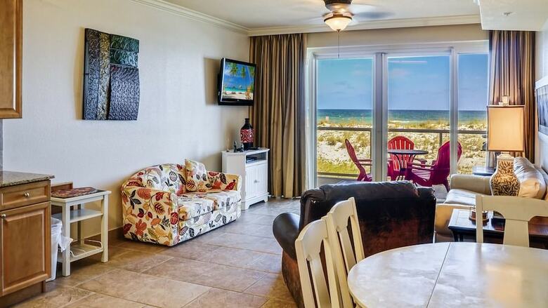 Beach Club Resort Residence And Spa