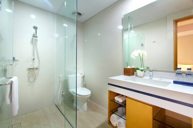Hotel The Rhadana Kuta Bali