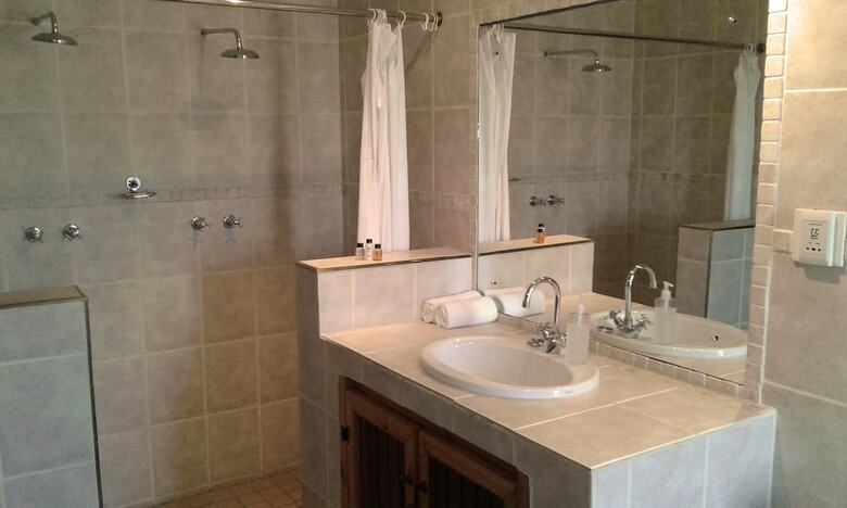 Hotel Drakensberg Mountain Retreat