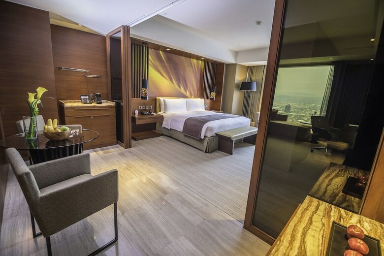 Hotel Marco Polo Ortigas Manila
