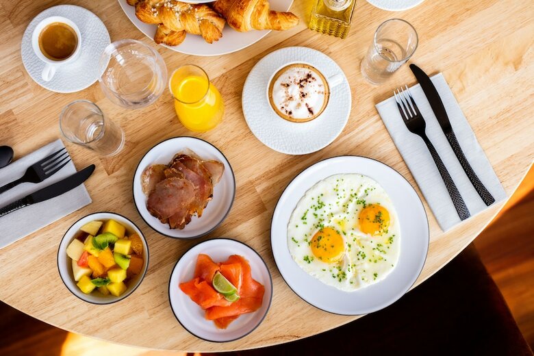 Le Pier Toulouse Hotel