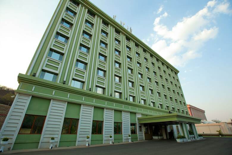 Hotel Tara