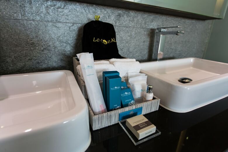 Apartamento Away Phuket Le Coral