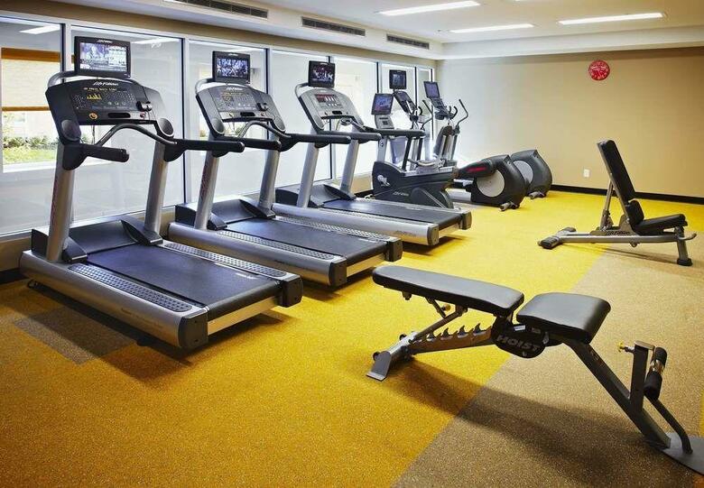 Hotel Towneplace Suites By Marriott Mississauga-arpt Corp Ctr