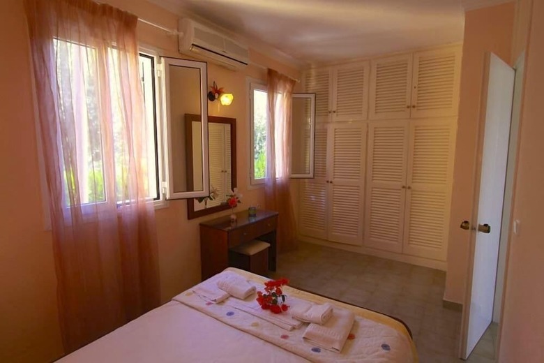 Hotel Glyfada Beach - Menigos Resort