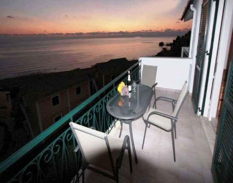 Hotel Glyfada Beach - Menigos Resort