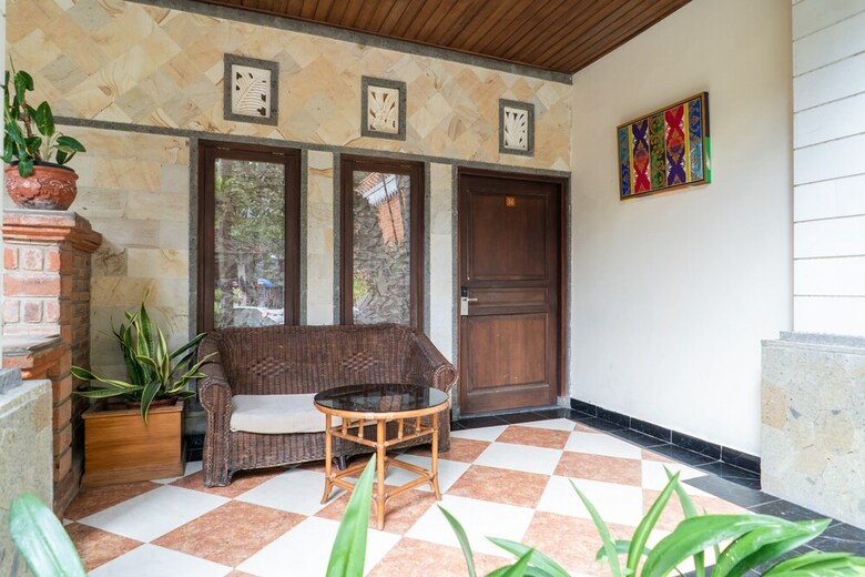 Maxi Hotel & Spa