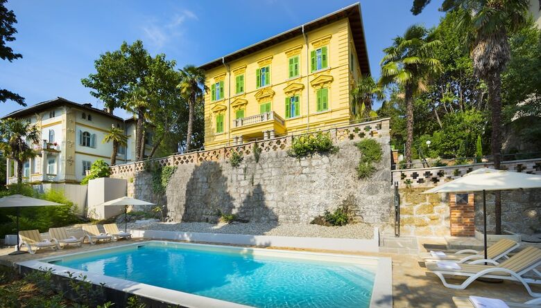 Apartamentos Remisens Villa Atlanta