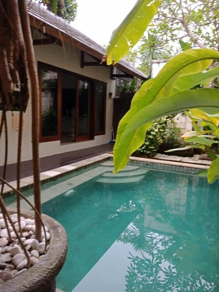 Intan Mutiara Sanur Beach Villa