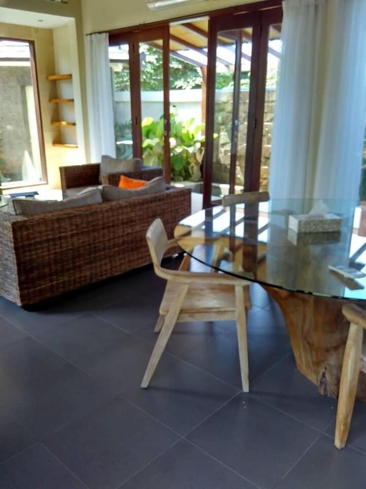 Intan Mutiara Sanur Beach Villa