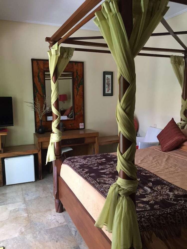 Intan Mutiara Sanur Beach Villa