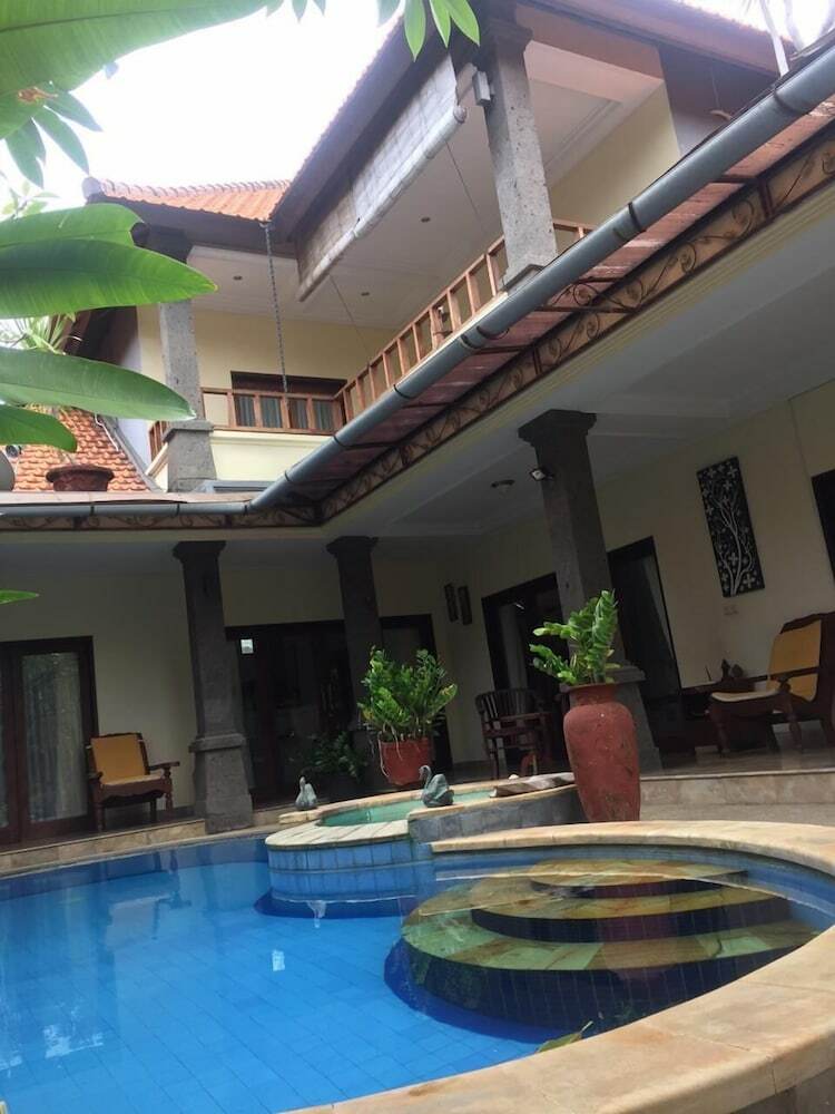 Intan Mutiara Sanur Beach Villa