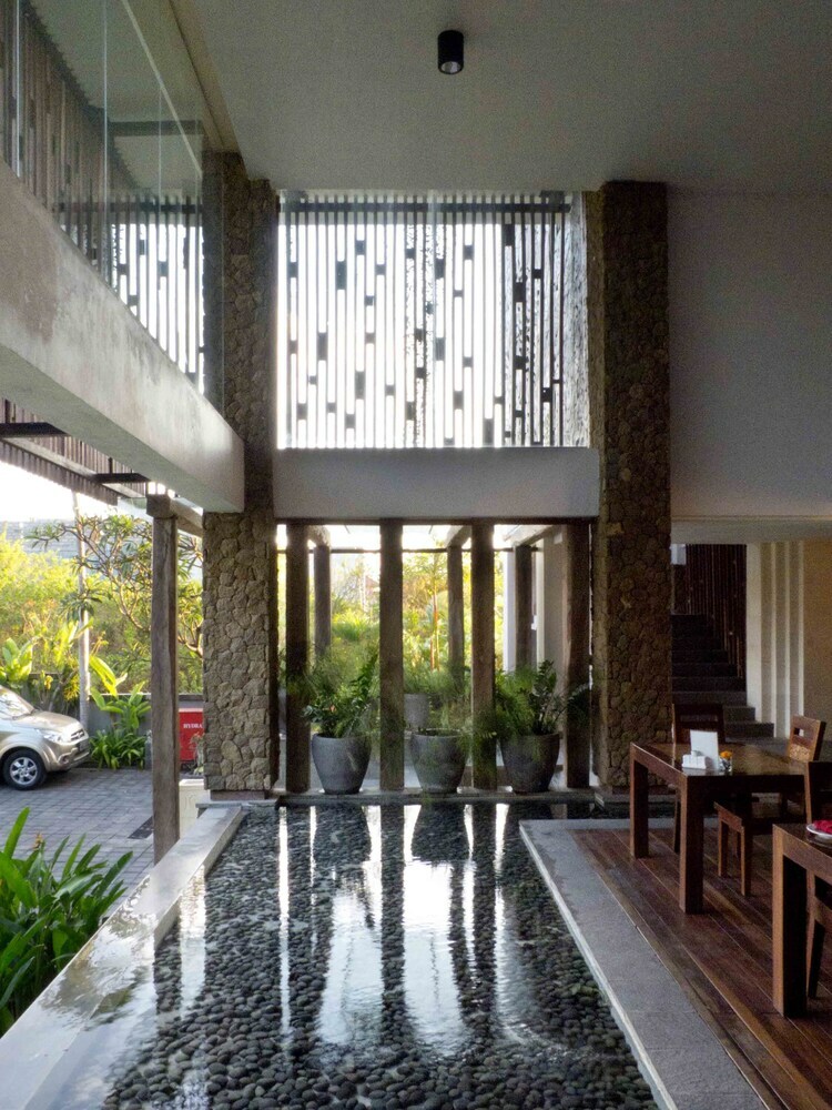 Apartamento The Kirana Canggu Hotel