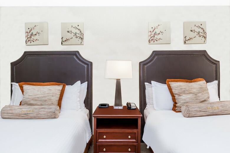 Hotel Wyndham Indianapolis West