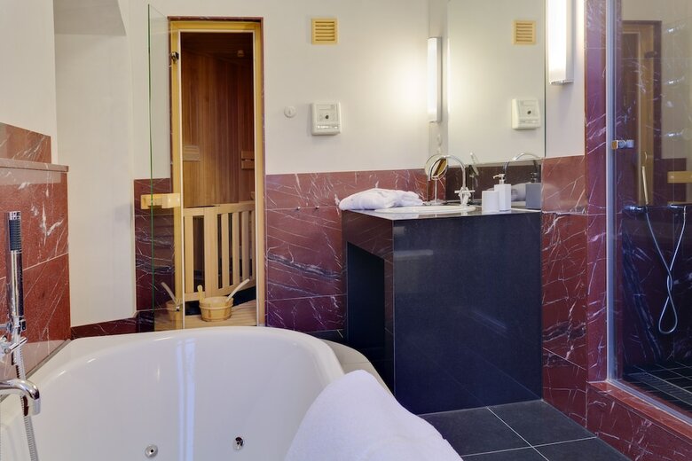 Schlosshotel F�rstlich Drehna