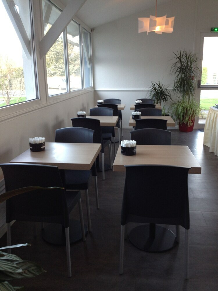 Budget Hotel Melun ? Dammarie Les Lys