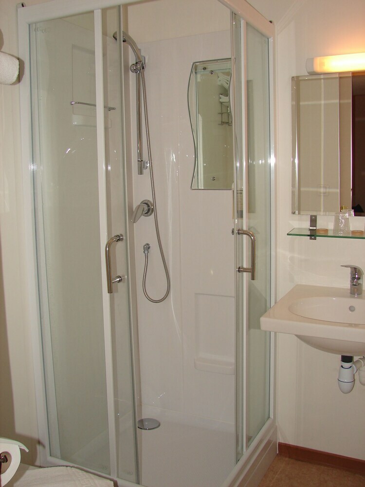 Budget Hotel Melun ? Dammarie Les Lys