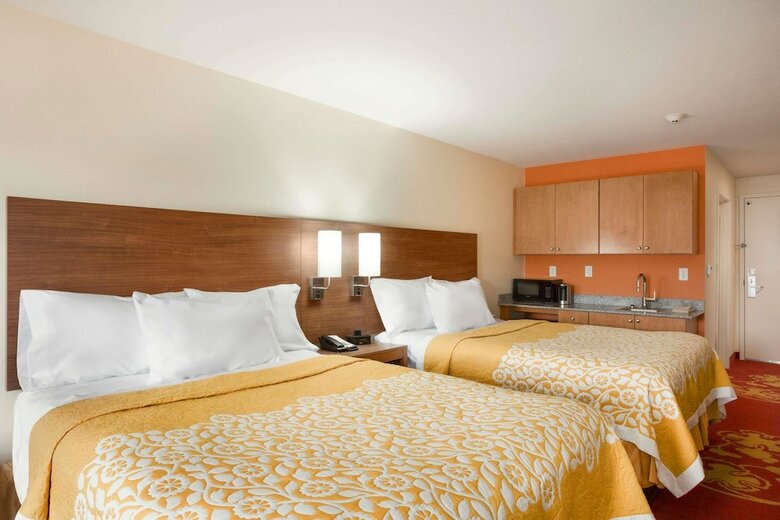Hotel Days Inn & Suites By Wyndham Caldwell