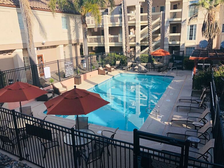 Hotel Staybridge Suites San Francisco Airport