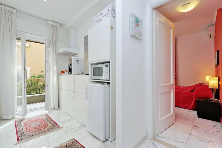 Hotel I Pini Di Roma - Rooms & Suites