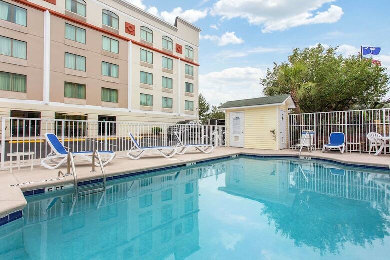 Hotel Quality Inn & Suites North Myrtle Beach