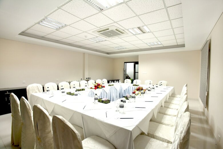 Innotel Luxury Business Hotel