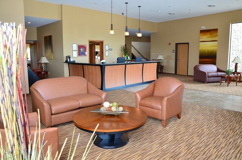Hotel Cobblestone Inn & Suites - Newton