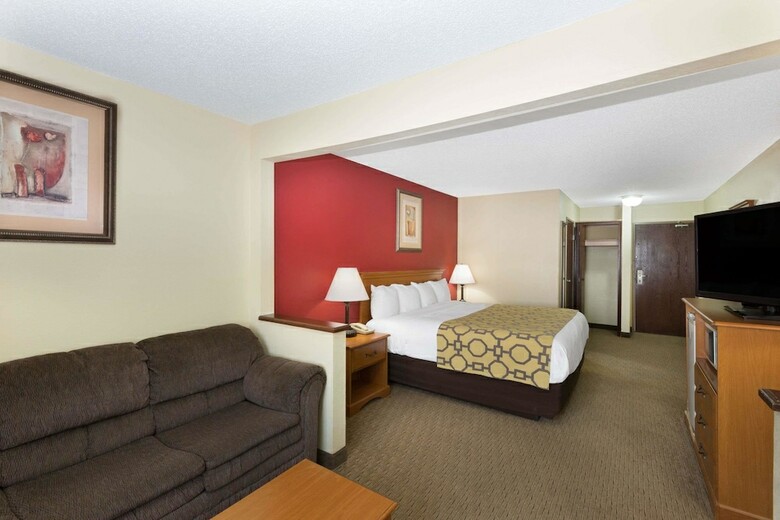 Hotel Baymont By Wyndham Fort Dodge