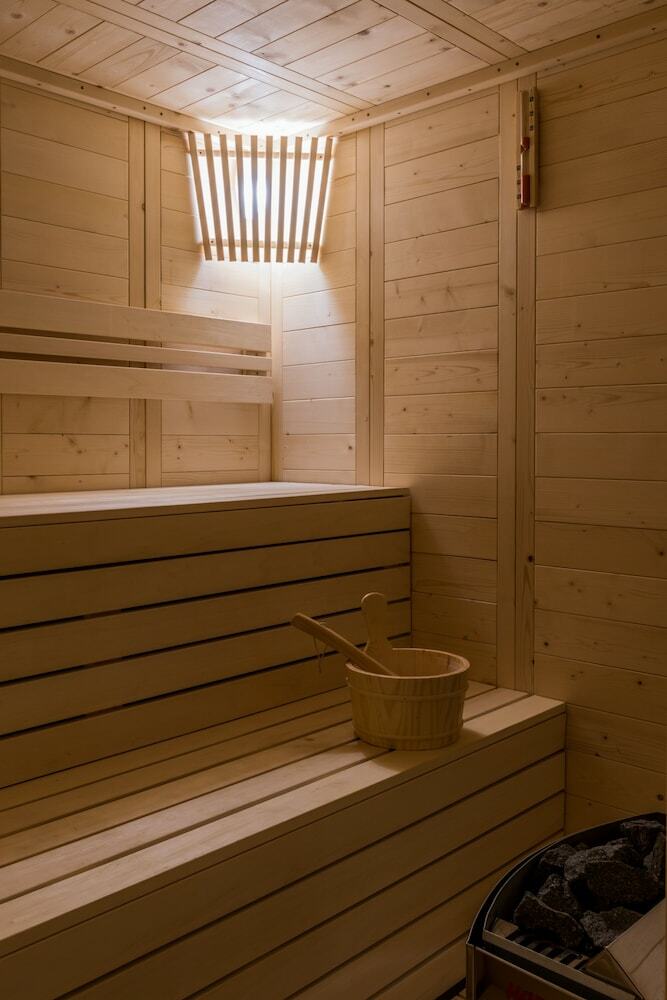 Alexakis Hotel & Spa