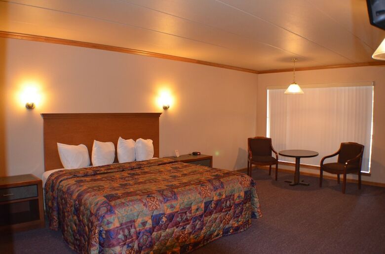 Motel Amber's Inn & Suites