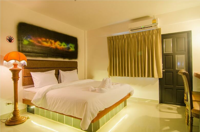 Hotel Khunsri Resort Pattaya