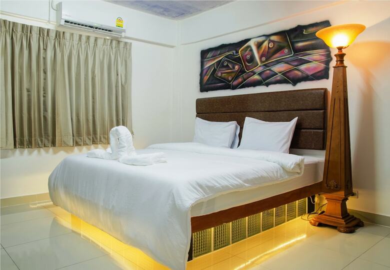 Hotel Khunsri Resort Pattaya