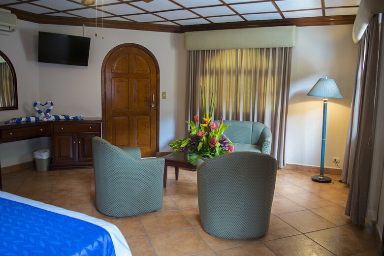 Apartamento Hotel El Tucano Resort & Thermal Spa