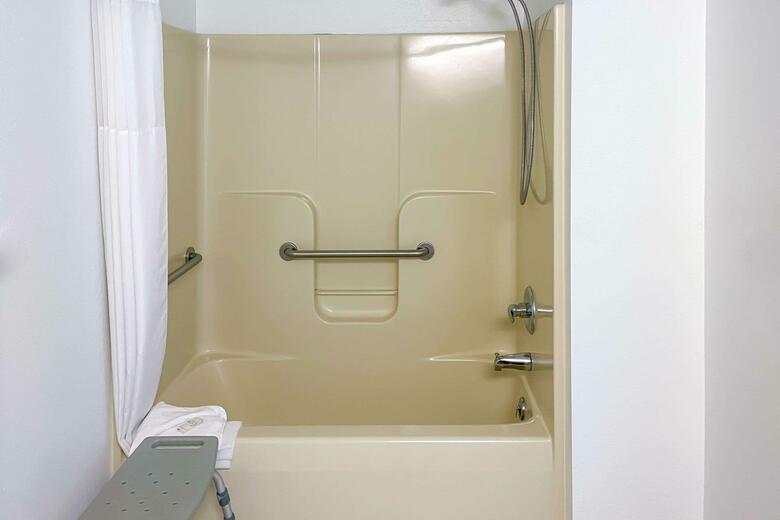 Hotel Quality Inn & Suites Georgetown - Seaford