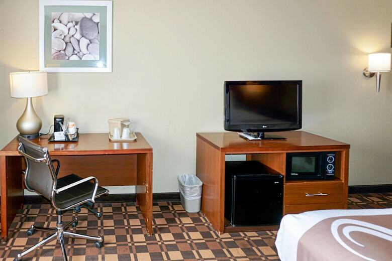 Hotel Quality Inn & Suites Georgetown - Seaford
